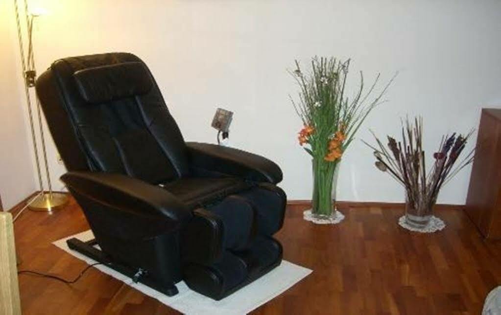 Apartment Mariahilf - 4Rooms4You Вена Экстерьер фото